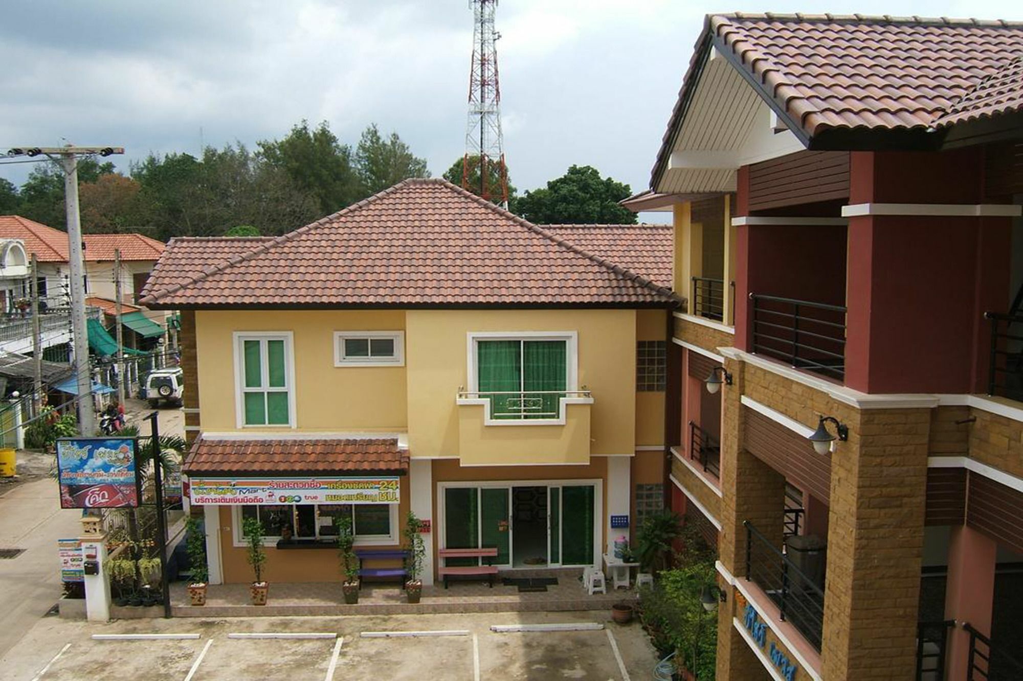 The Beehive Place Pak Chong Exterior foto